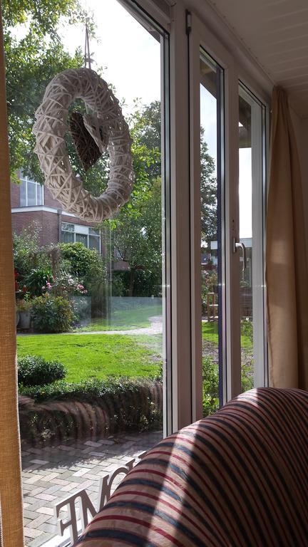 Bed And Breakfast Bij Hooisma Kampen Ngoại thất bức ảnh