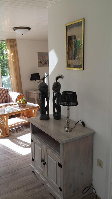 Bed And Breakfast Bij Hooisma Kampen Phòng bức ảnh